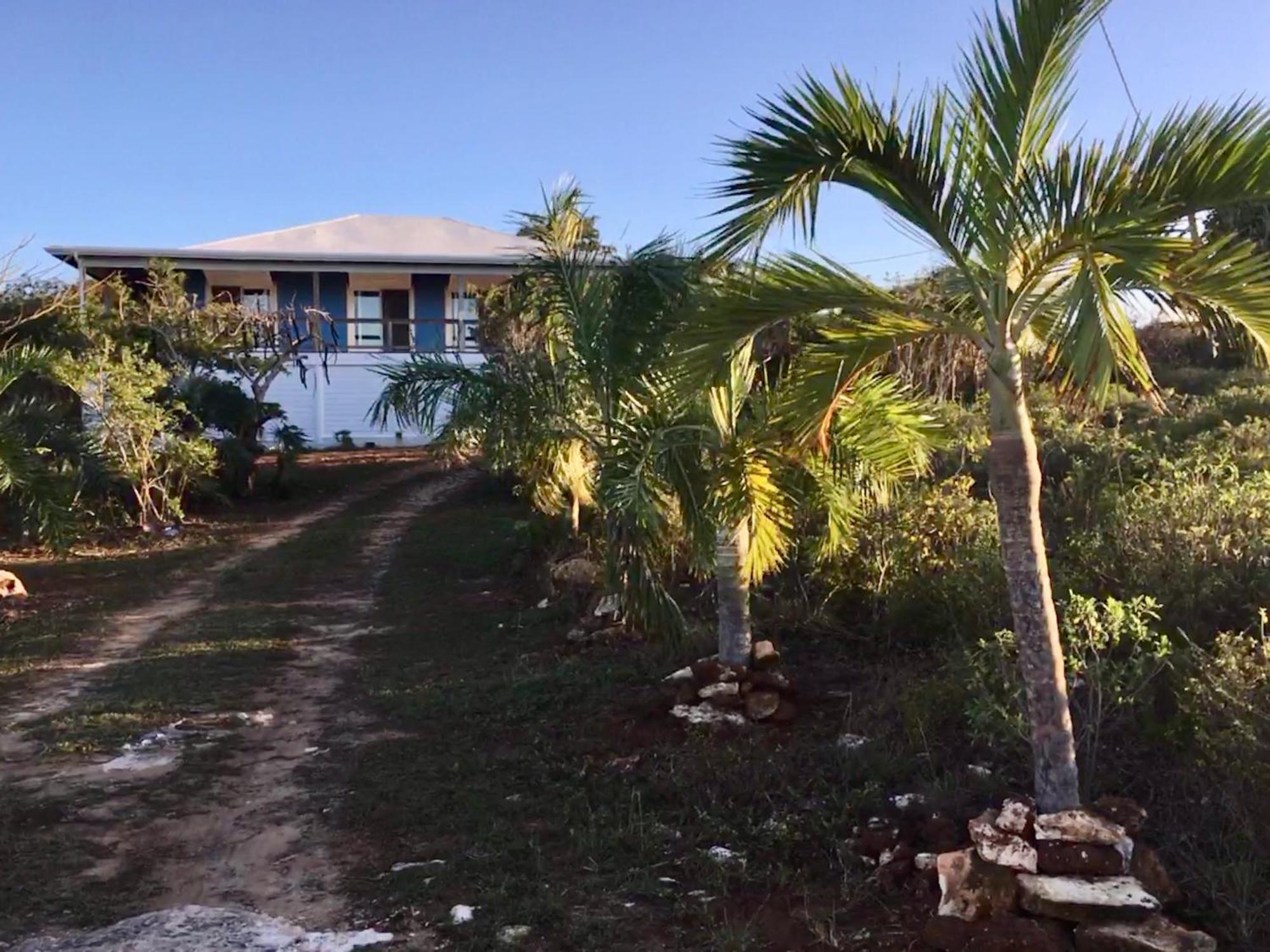 House Of Blue At Turtle Cove Long Island Bahamas Villa Екстериор снимка